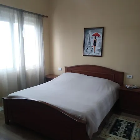 Seaview In Beach, Albania -elavator, Air-condition, Internet Provided Apartment Durres
