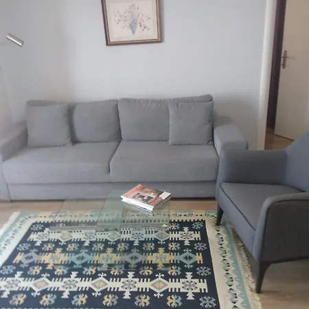 Seaview In Beach, Albania -elavator, Air-condition, Internet Provided Lägenhet