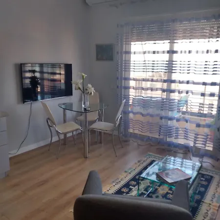 Apartment Seaview In Beach, Albania -elavator, Air-condition, Internet Provided