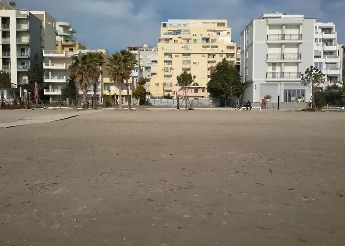 Seaview In Beach, Albania -elavator, Air-condition, Internet Provided * Durrës